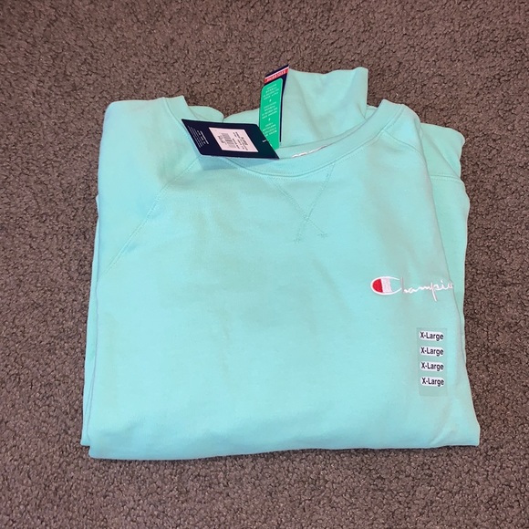 Champion Sweaters - Champion Crew Neck💚